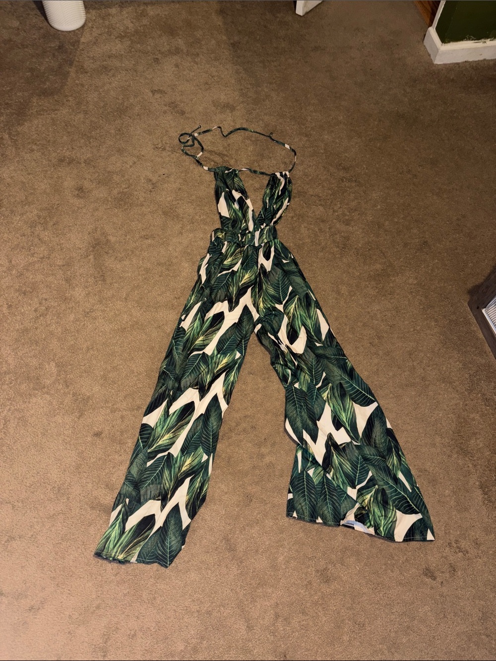 SHEIN Green Leaf Halter Wide-Leg Jumpsuit